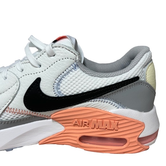 ⚡️SOLD⚡️Nike Air Max Excee Sneakers White Black Coral Pink Shoes women US Size 8 - Picture 15 of 16